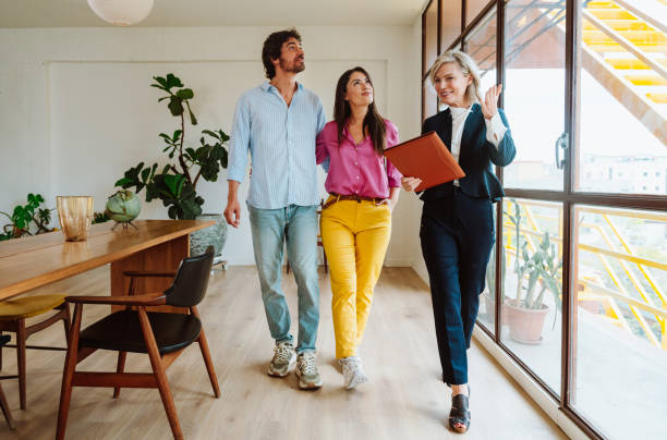 What to Look for When Choosing a Real Estate Agents