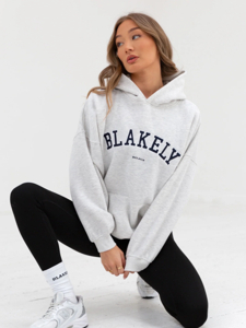 From Street to Smart: The Versatile Appeal of the Blakely Hoodie